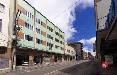 Imagem: O apartamento possui 3 Dormitórios, 2 Banheiros, 72m² de Área