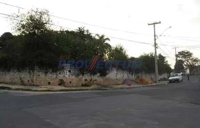 Imagem: O terreno possui 4.886m² de Área, Imóvel novo e está localizado