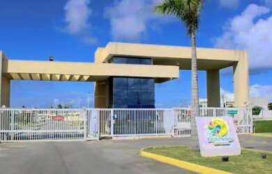 Imagem: A casa em condomínio possui 3 Dormitórios, 3 Banheiros, 4