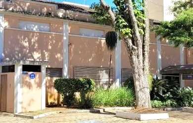 Imagem: O depósito possui 5 Vagas na garagem e 1517m² de Área e está