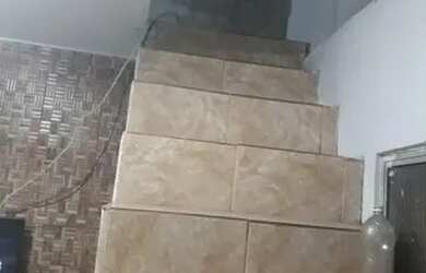 Imagem 10: Casa de 2/4. Varanda, 1 Banheiroe2 Dormitórios