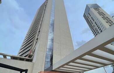 Imagem: O apartamento possui 4 Dormitórios, 3 Banheiros, 4 Vagas na