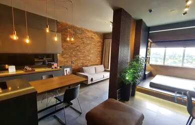 Imagem: O studio possui 1 Dormitório, 1 Banheiro, 1 Vaga na garagem