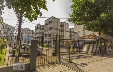 Imagem: O apartamento possui 2 Dormitórios, 1 Banheiro e 50m² de Área