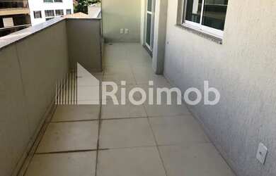 Imagem: O apartamento possui 3 Dormitórios, 4 Banheiros, 3 Vagas na