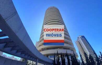 Imagem: O apartamento possui 4 Dormitórios, 5 Banheiros, 5 Vagas na