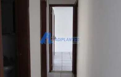 Imagem: O apartamento possui 3 Dormitórios, 1 Banheiro, 1 Vaga na garagem