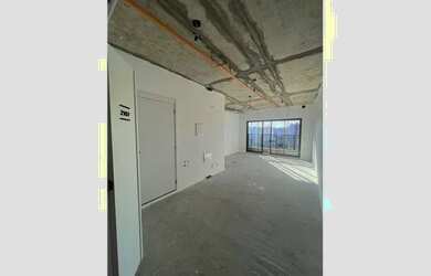 Imagem: O depósito possui 1 Vaga na garagem, 40m² de Área e está