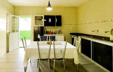 Imagem 15: Casa Duplex à venda com 308 m² sendo 8 quartos em Manuel Sátiro - Fortaleza...