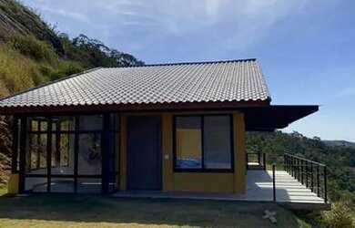 Imagem: Casa nova, projeto moderno, vista espetacular para as montanhas!