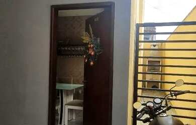 Imagem: O apartamento para alugar possui 2 Dormitórios, 1 Banheiro