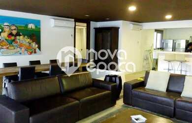 Imagem: O apartamento possui 3 Dormitórios, 5 Banheiros, 2 Vagas na