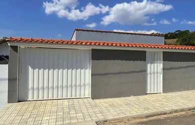 Imagem: A casa possui 2 Dormitórios, 2 Banheiros, 150m² de Área e