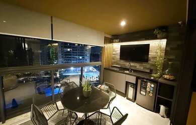 Imagem: O apartamento e possui 3 Dormitórios, 3 Banheiros, 2 Vagas