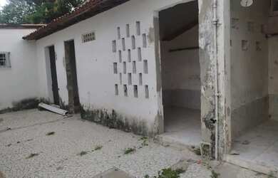 Imagem 9: Casa para vender e alugar em rua pública, RIO DOCE, Olinda, PE