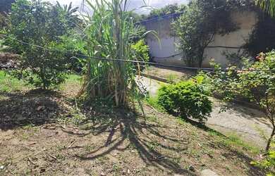 Imagem: O terreno possui 90m² de Área e está localizado em Pechincha