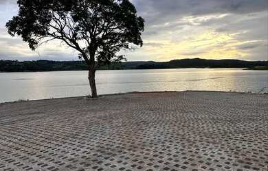 Imagem: O terreno possui 1000m² de Área e está localizado em Setor