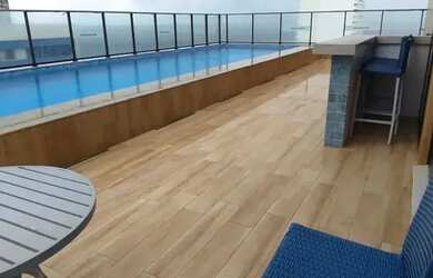 Imagem: O apartamento possui 2 Dormitórios, 1 Banheiro, 2 Vagas na