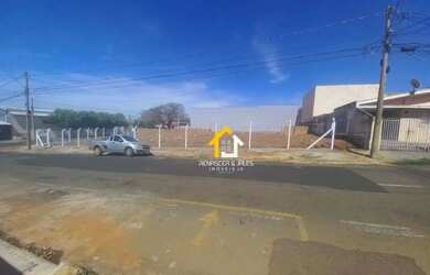 Imagem: O terreno possui 590m² de Área e está localizado em Eldorado