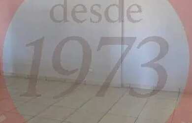 Imagem: A casa possui 3 Dormitórios, 1 Banheiro, 150m² de Área e