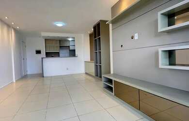 Imagem: O apartamento possui 3 Dormitórios, 2 Banheiros, 2 Vagas na