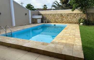 Imagem 2: Alugo casa com 5 quartos, no condomínio Santa Marina na Barra da Tijuca