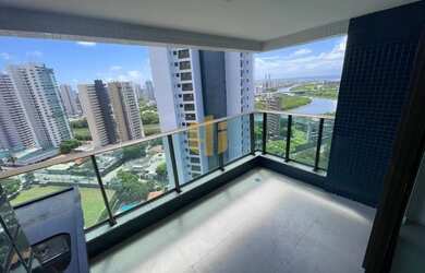 Imagem: O apartamento possui 4 Dormitórios, 2 Banheiros, 2 Vagas na