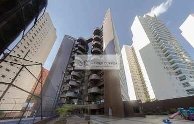 Imagem: O apartamento possui 4 Dormitórios, 5 Banheiros, 4 Vagas na