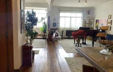 Imagem: O apartamento possui 4 Dormitórios, 3 Banheiros, 1 Vaga na