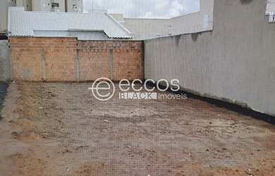 Imagem: O terreno possui 250m² de Área e está localizado em Jardim