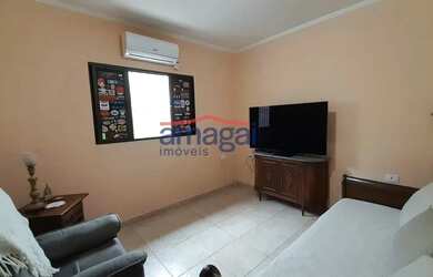 Imagem 14: Casa à venda em Cidade Jardim com Edícula - Jacareí