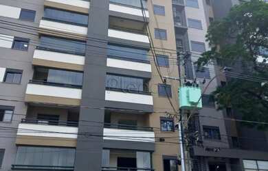 Imagem: O apartamento possui 2 Dormitórios, 2 Banheiros, 2 Vagas na