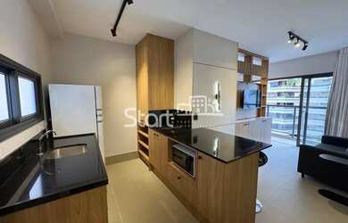 Imagem: O apartamento possui 1 Dormitório, 1 Banheiro, 1 Vaga na garagem