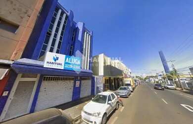 Imagem: O depósito possui 5 Vagas na garagem, 10m² de Área e está