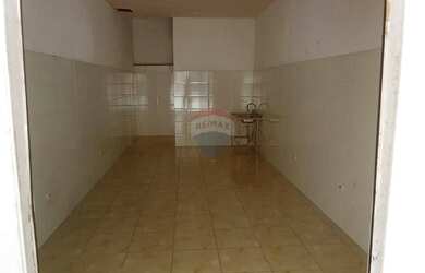 Imagem: O depósito possui 1 Vaga na garagem, 50m² de Área e está