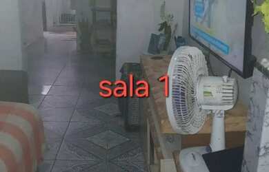 Imagem 2: Casa grande. Varanda, 1 Banheiroe2 Dormitórios