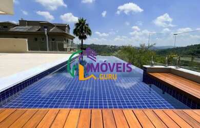 Imagem: A casa em condomínio possui 4 Dormitórios, 4 Banheiros, 4