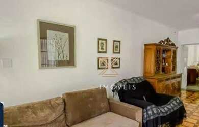 Imagem: A casa possui 4 Dormitórios, 1 Banheiro, 2 Vagas na garagem