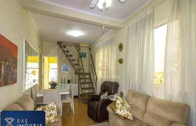 Imagem: A casa possui 3 Dormitórios, 1 Banheiro, 2 Vagas na garagem