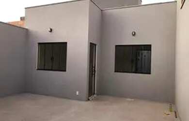 Imagem 1: VENDO CASA EM PIUMHI- MG. 2 Vagas na garageme3 Dormitórios