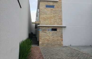 Imagem: A casa em condomínio possui 2 Dormitórios, 1 Banheiro, 1 Vaga