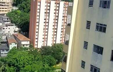 Imagem: O apartamento possui 1 Dormitório, 1 Banheiro, 48m² de Área