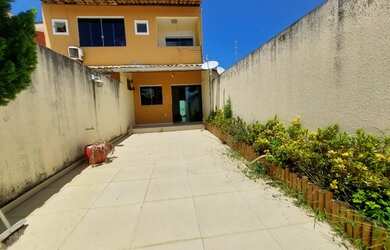 Imagem: A casa possui 2 Dormitórios, 1 Banheiro, 1 Vaga na garagem