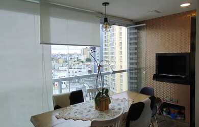 Imagem: O apartamento possui 3 Dormitórios, 1 Banheiro, 2 Vagas na