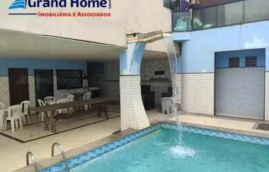 Imagem: A casa possui 5 Dormitórios, 3 Banheiros, 5 Vagas na garagem