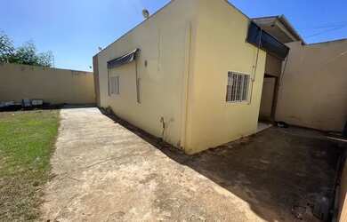 Imagem 1: Aluguel Casa Santa Cruz 2