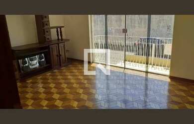 Imagem: A casa possui 2 Dormitórios, 2 Banheiros, 3 Vagas na garagem