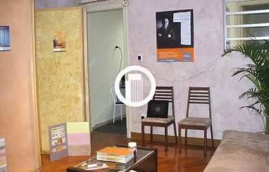 Imagem: O depósito possui 400m² de Área e está localizado em Pinheiros