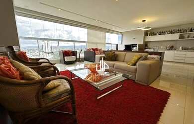 Imagem: O apartamento possui 3 Dormitórios, 5 Banheiros, 3 Vagas na