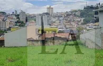 Imagem: O terreno possui 500m² de Área e está localizado em Jardim